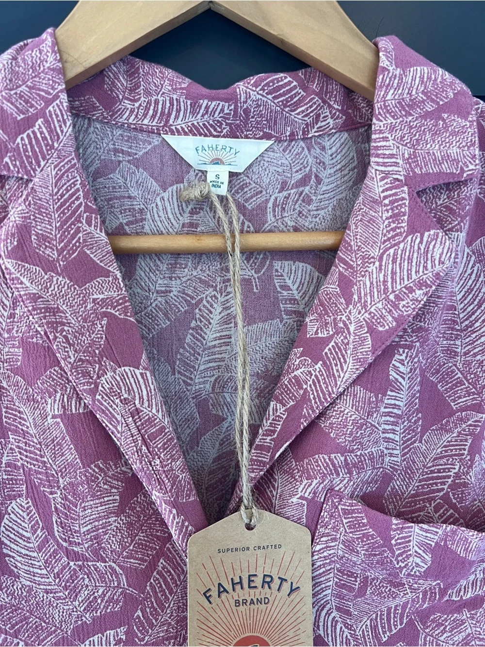 Faherty Women's Mauve Short-Sleeve Button Front Tropical Shirt Size Small
